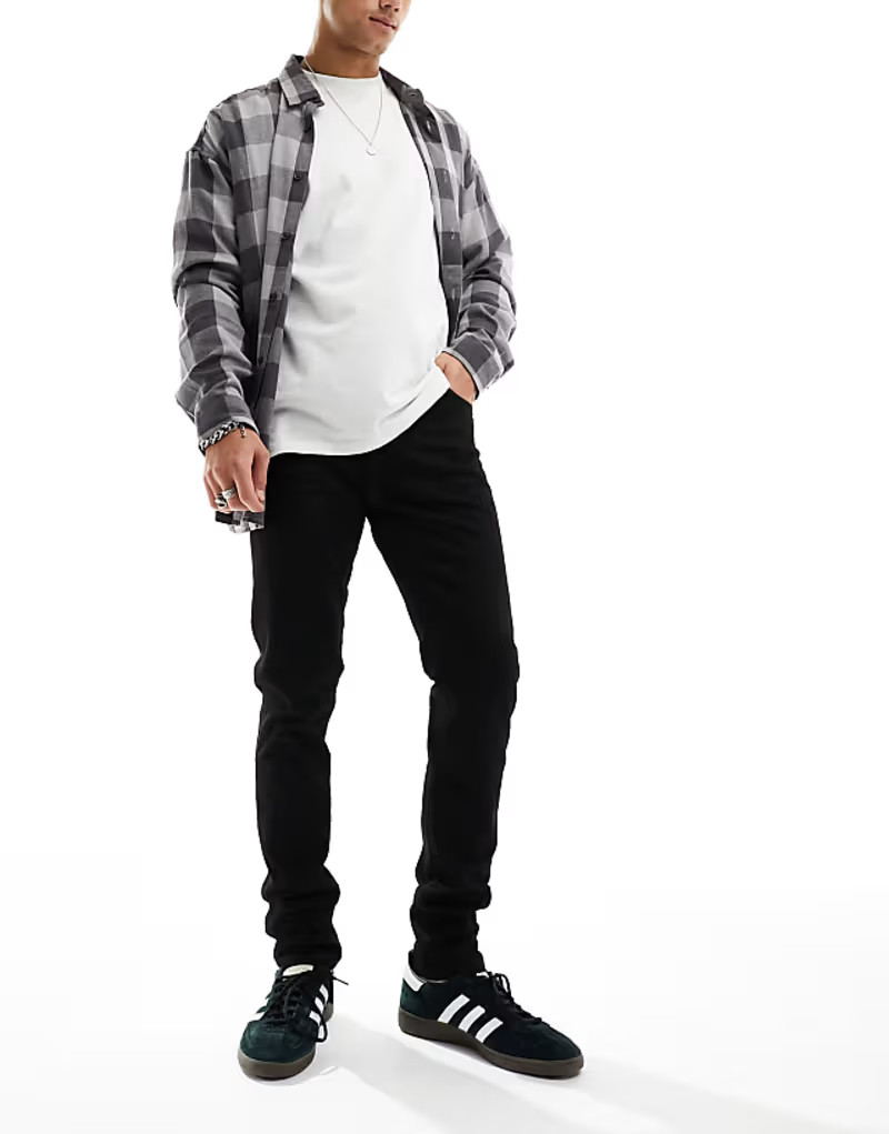 CZARNE SPODNIE JEANS