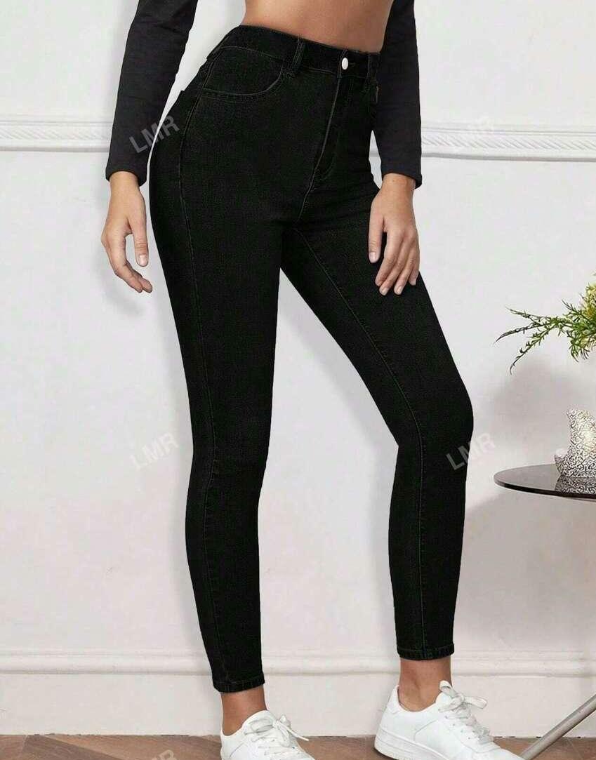 CZARNE SPODNIE JEANS RURKI 