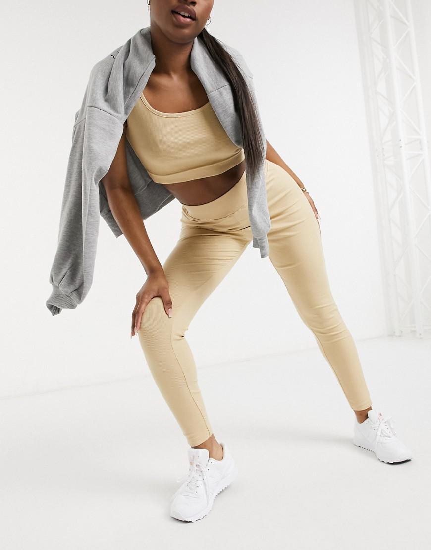 komplet LEGGINSY TOP PRĄŻKI