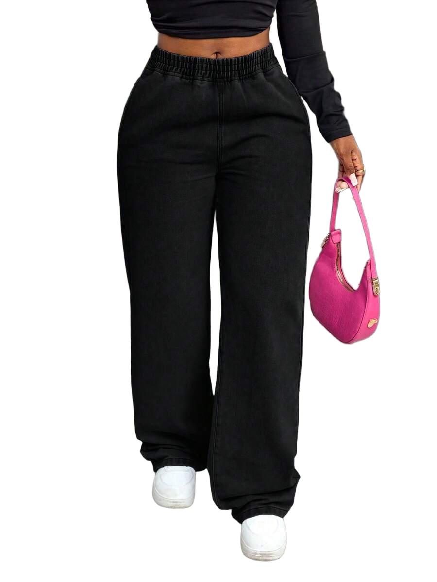 czarne spodnie jeans 