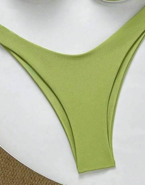 zielony dół od bikini