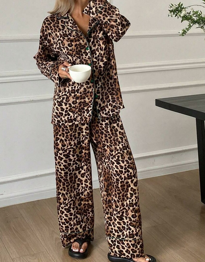 PIŻAMA BLUZKA SPODNIE ANIMAL PRINT