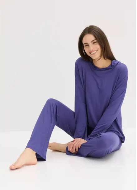 FIOLETOWA BLUZA SPODNIE KOMPLET