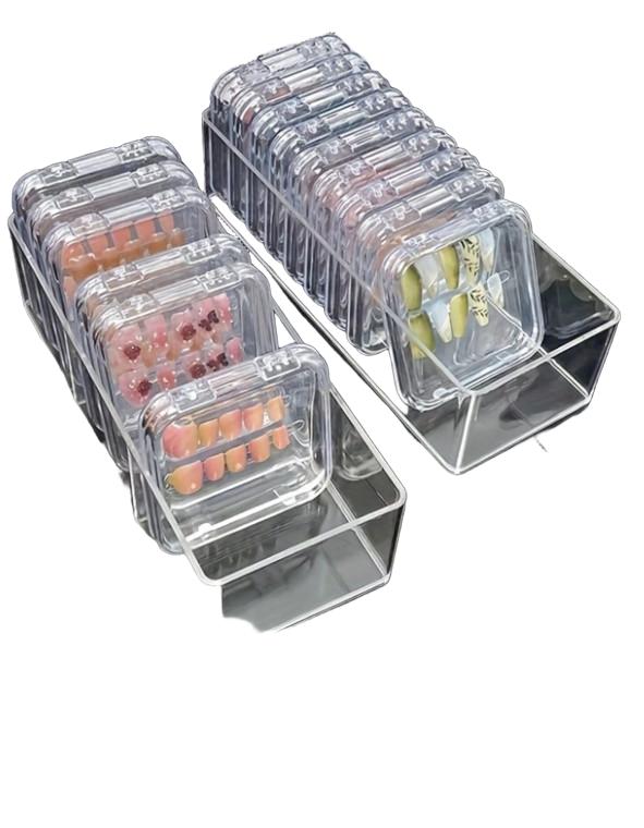 PUDEŁKO DO PRZECHOWYWANIA SZTUCZNYCH PAZNOKCI  4-pack