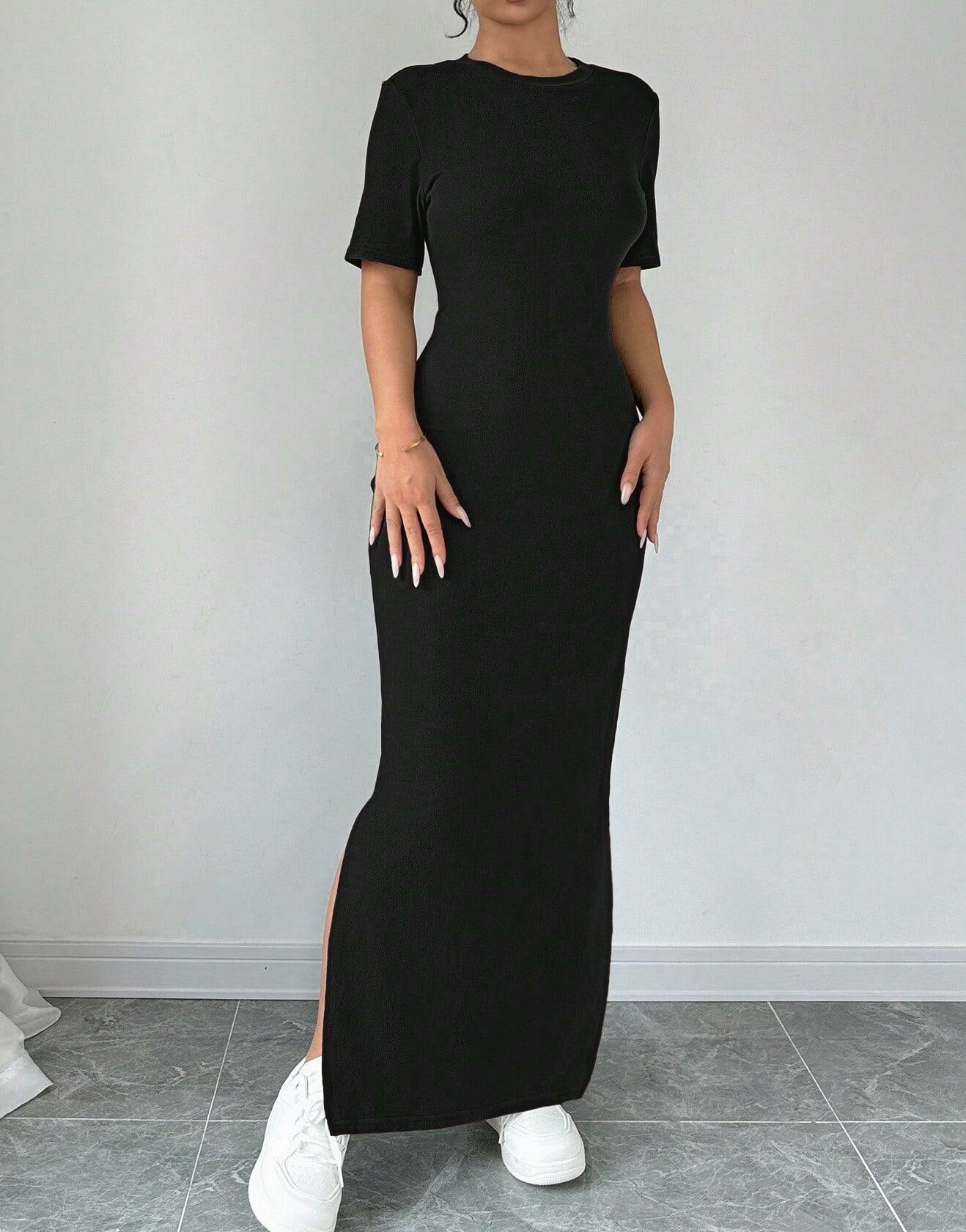 CZARNA MAXI SUKIENKA
