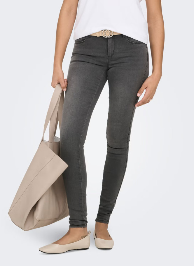 szare spodnie skinny jeans