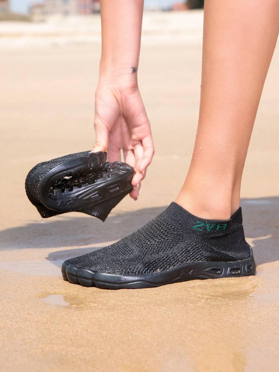 CZARNE BUTY DO WODY