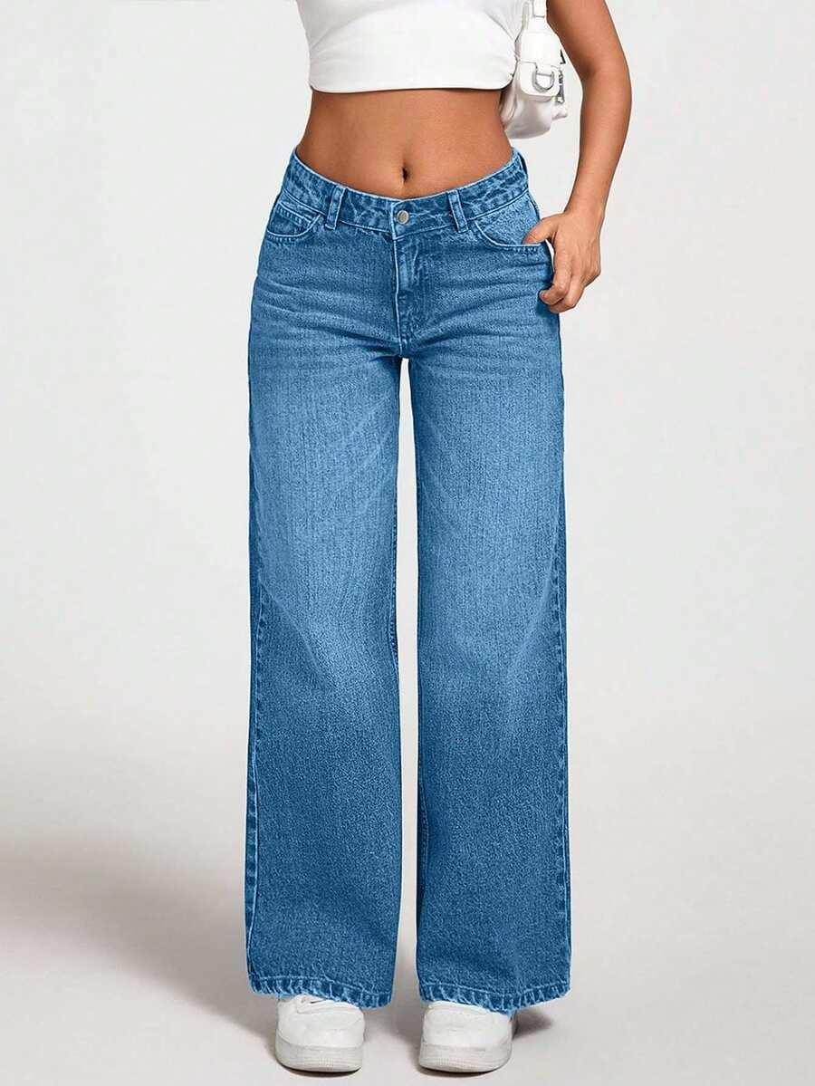 niebieskie spodnie jeans 