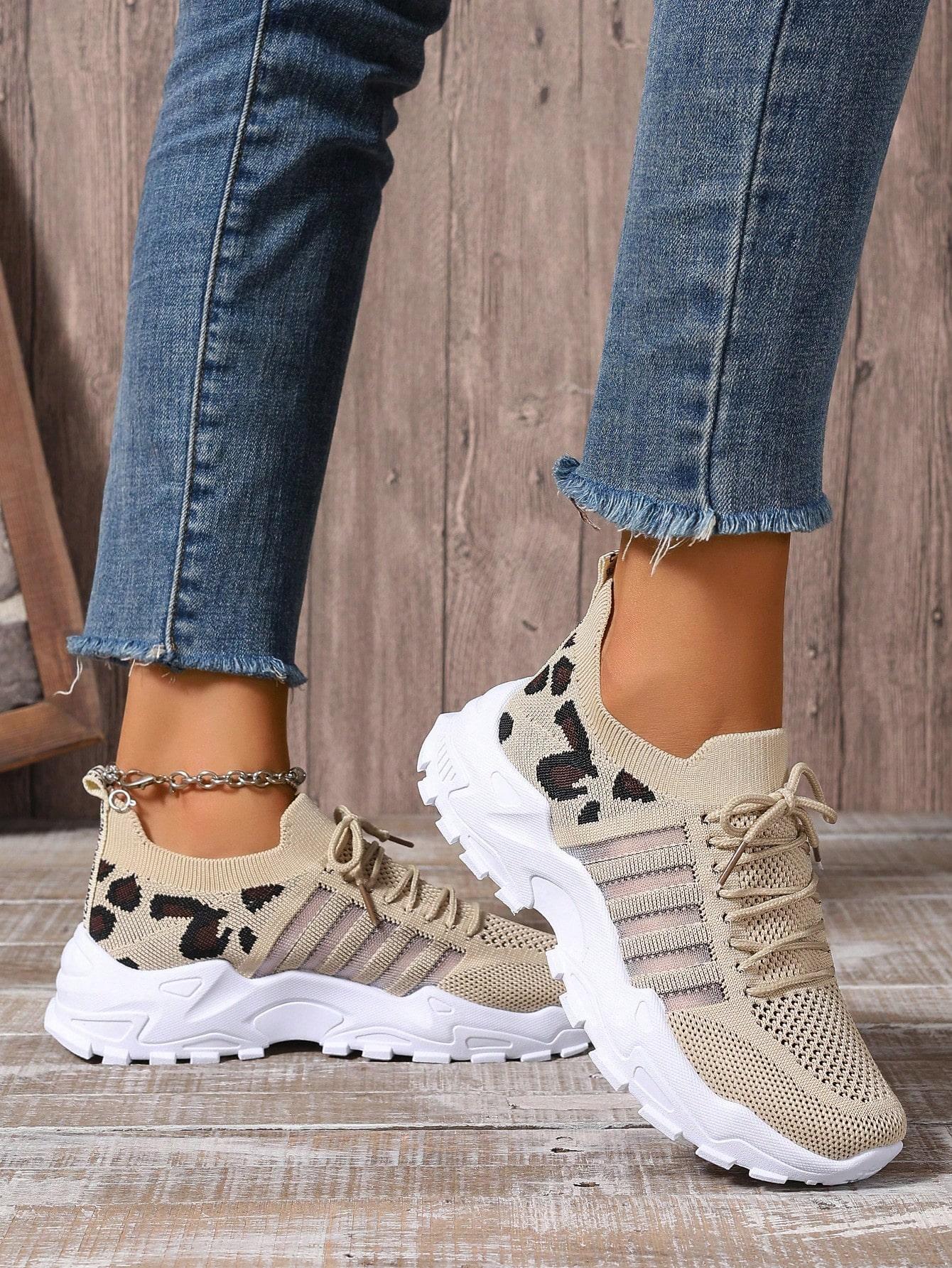 SZNUROWANE BUTY SPORTOWE 