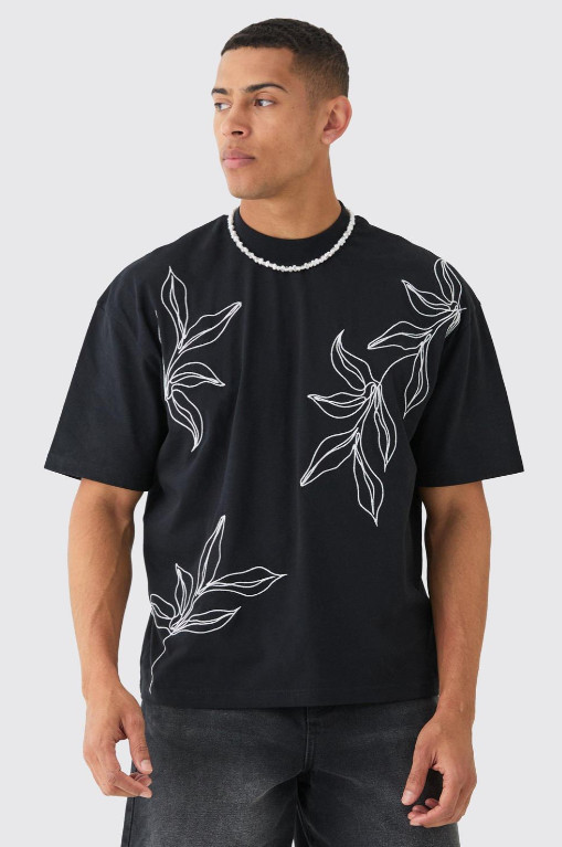 czarny t-shirt rośliny 