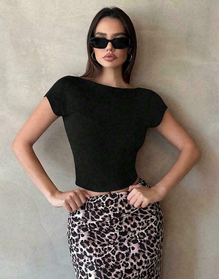 CZARNY TOP ODKRYTE PLECY