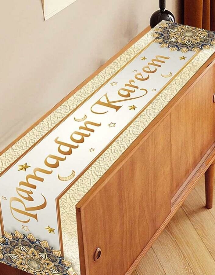 bieżnik napis nadruk 