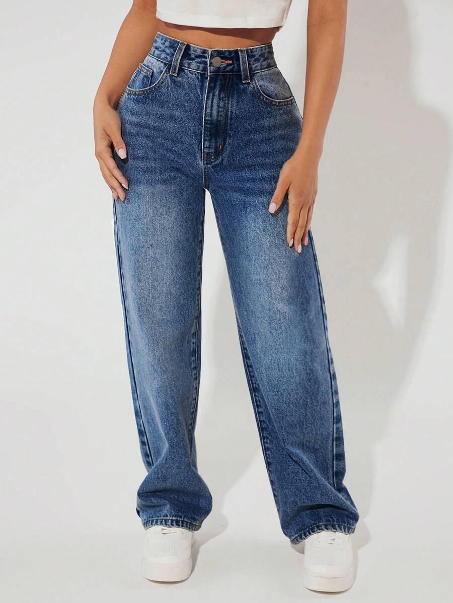 niebieskie spodnie jeans 