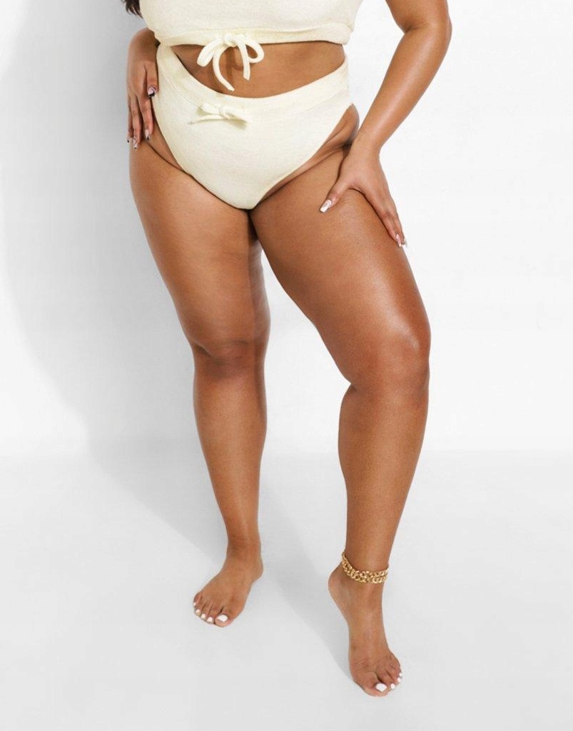 żółty dół od bikini 
