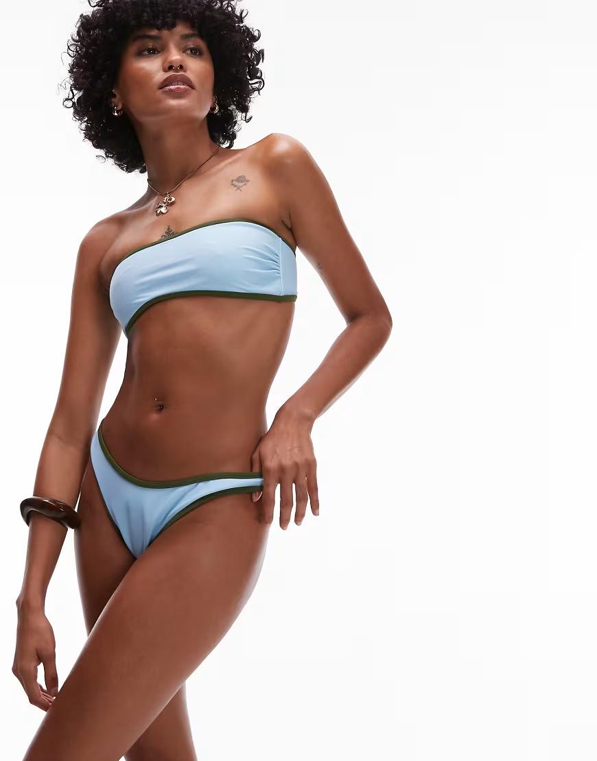 niebieski dół od bikini.