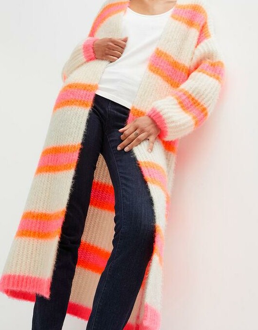 SWETER W PASKI