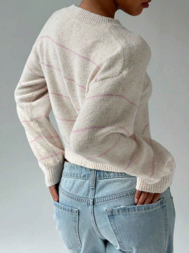 BEŻOWY SWETER PASKI