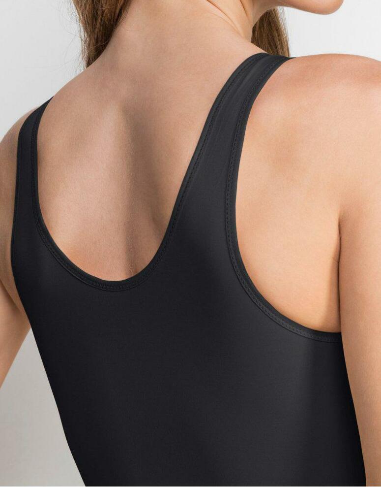 BODY MODELUJĄCE Z KORONKĄ 