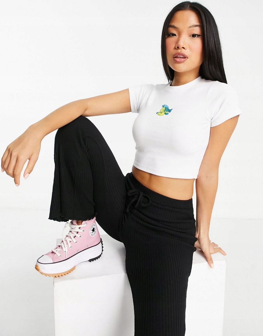 BIAŁY CROP TOP HAFT