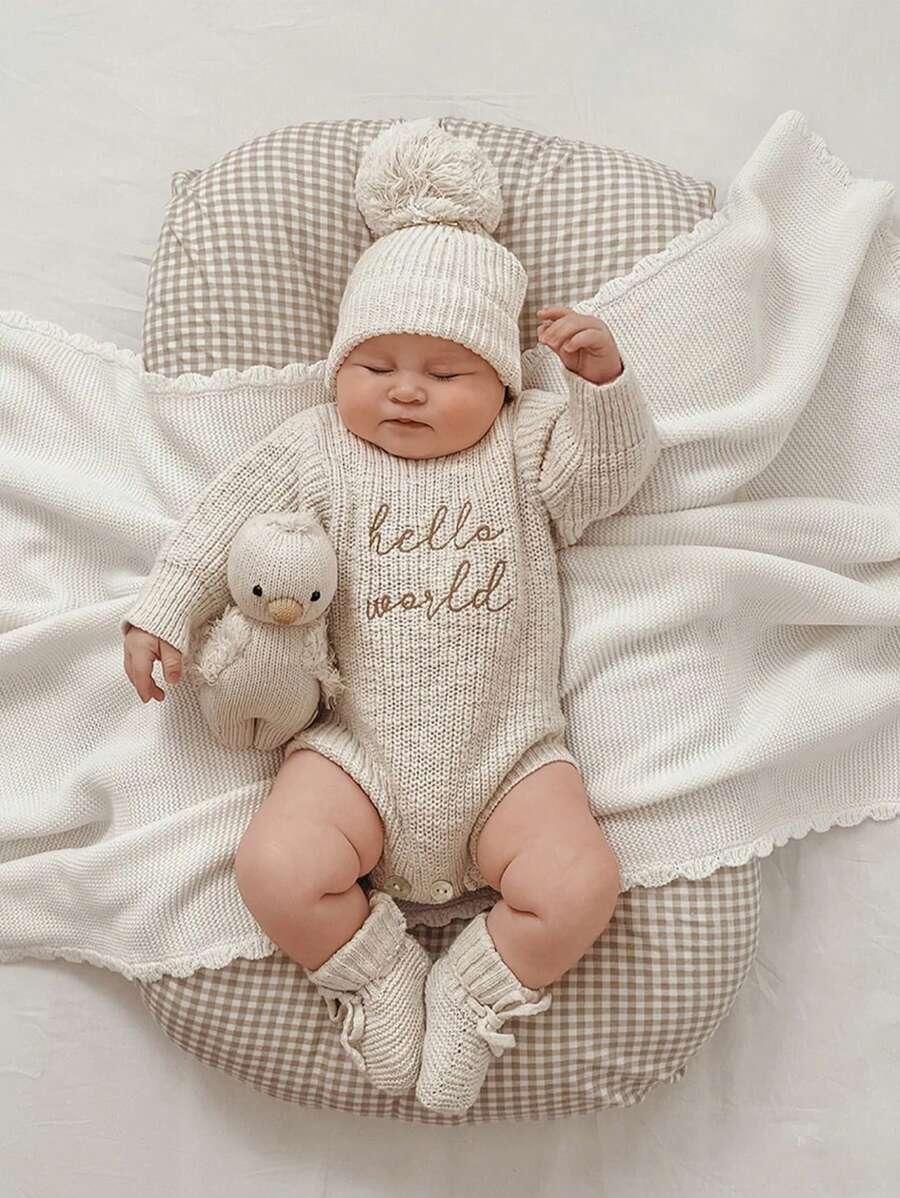 BEŻOWY DZIANINOWY KOMPLET CZAPKA BODY