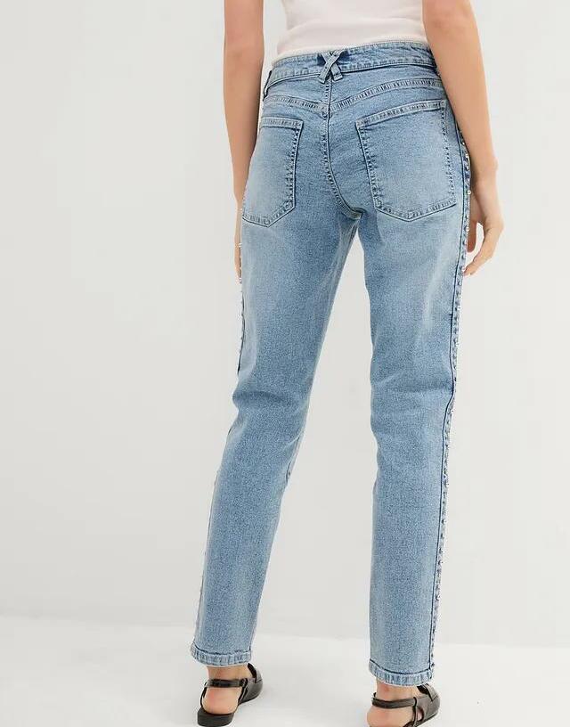 JEANSY DAMSKIE OZDOBNE NOGAWKI