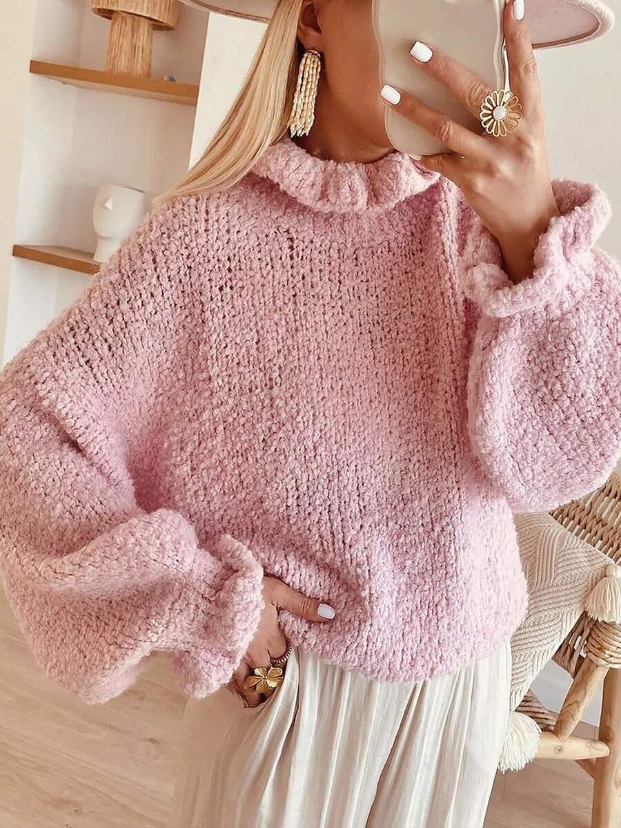 różowy sweter półgolf