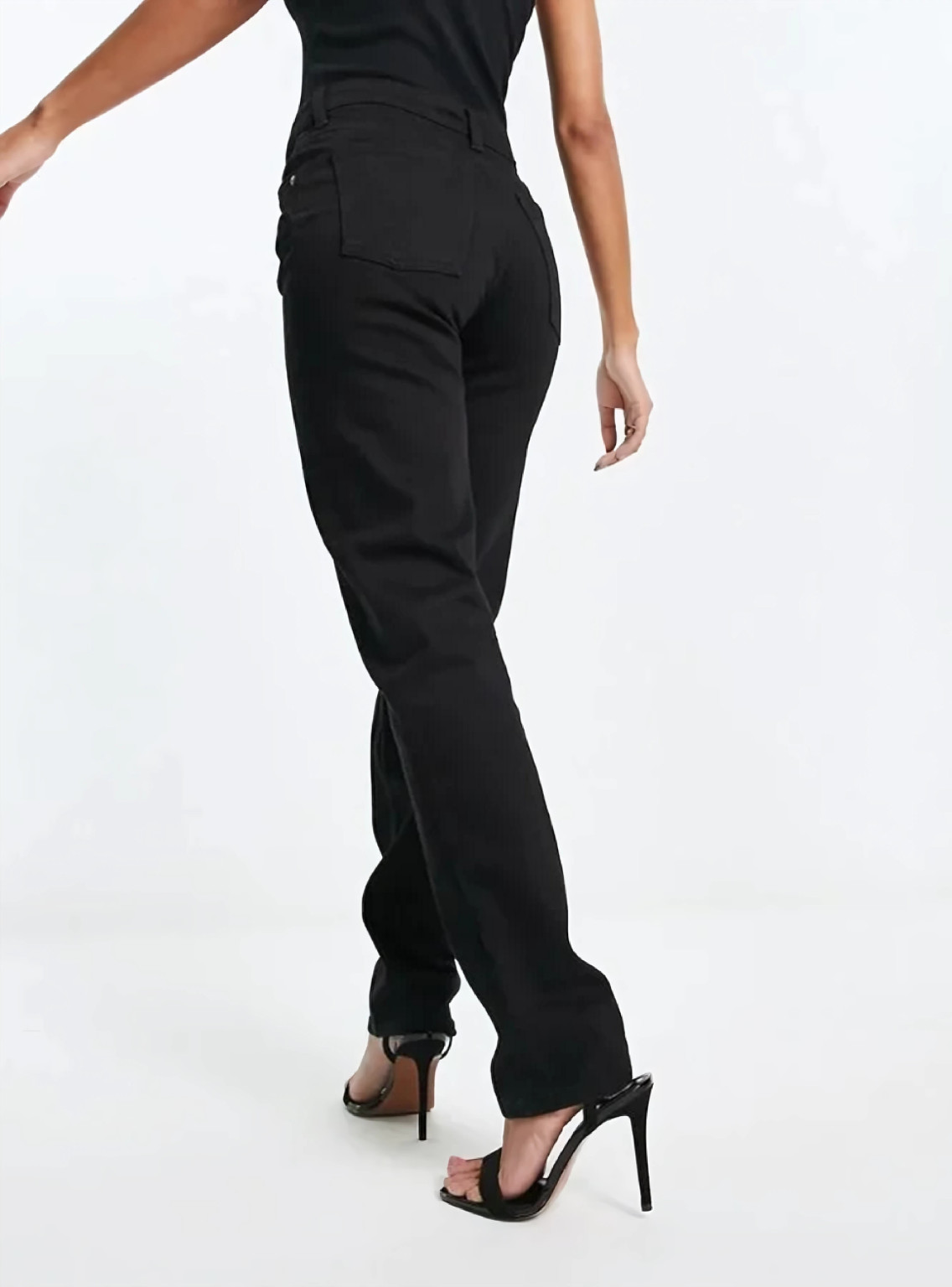 CZARNE SPODNIE JEANS MID WAIST