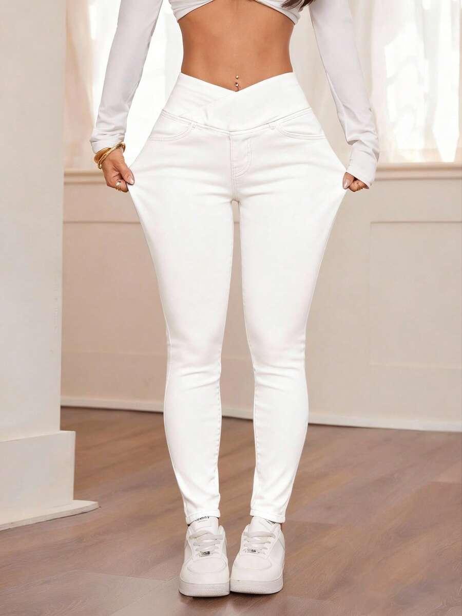 BIAŁE SPODNIE JEANS