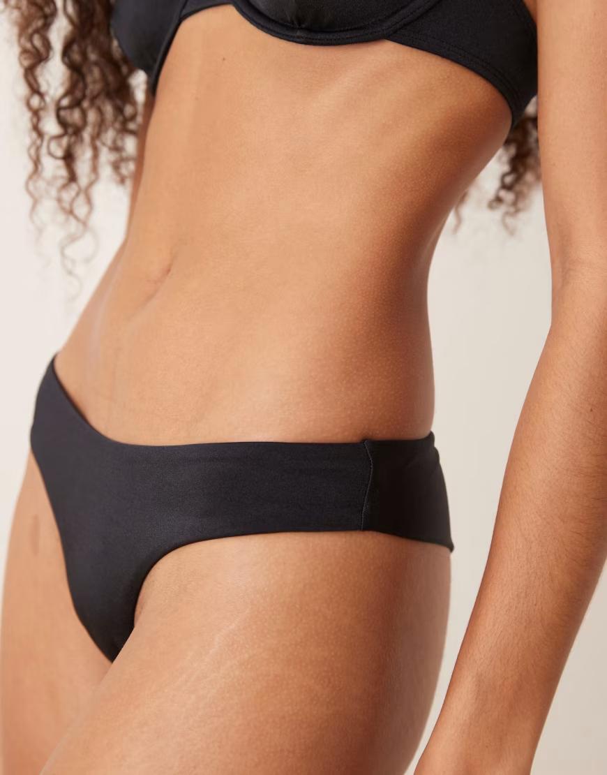 CZARNY DÓŁ OD bikini