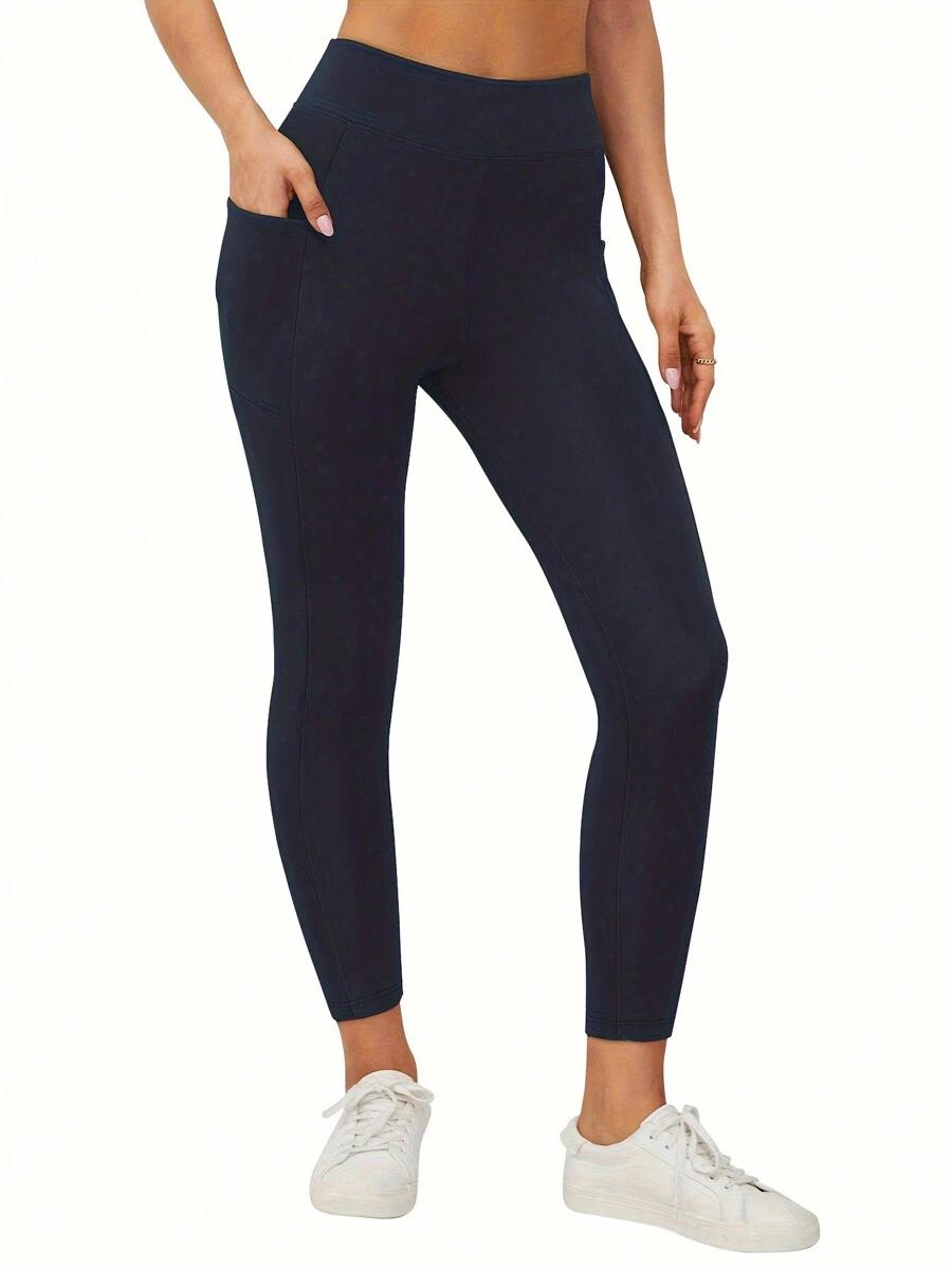 granatowe ocieplane legginsy
