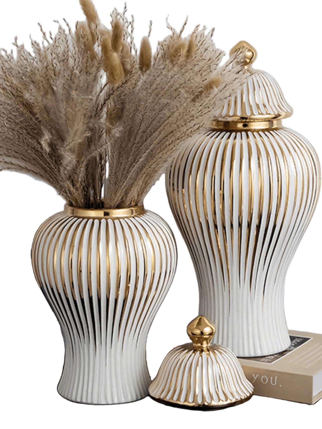 porcelanowy ozdobny wazon 
