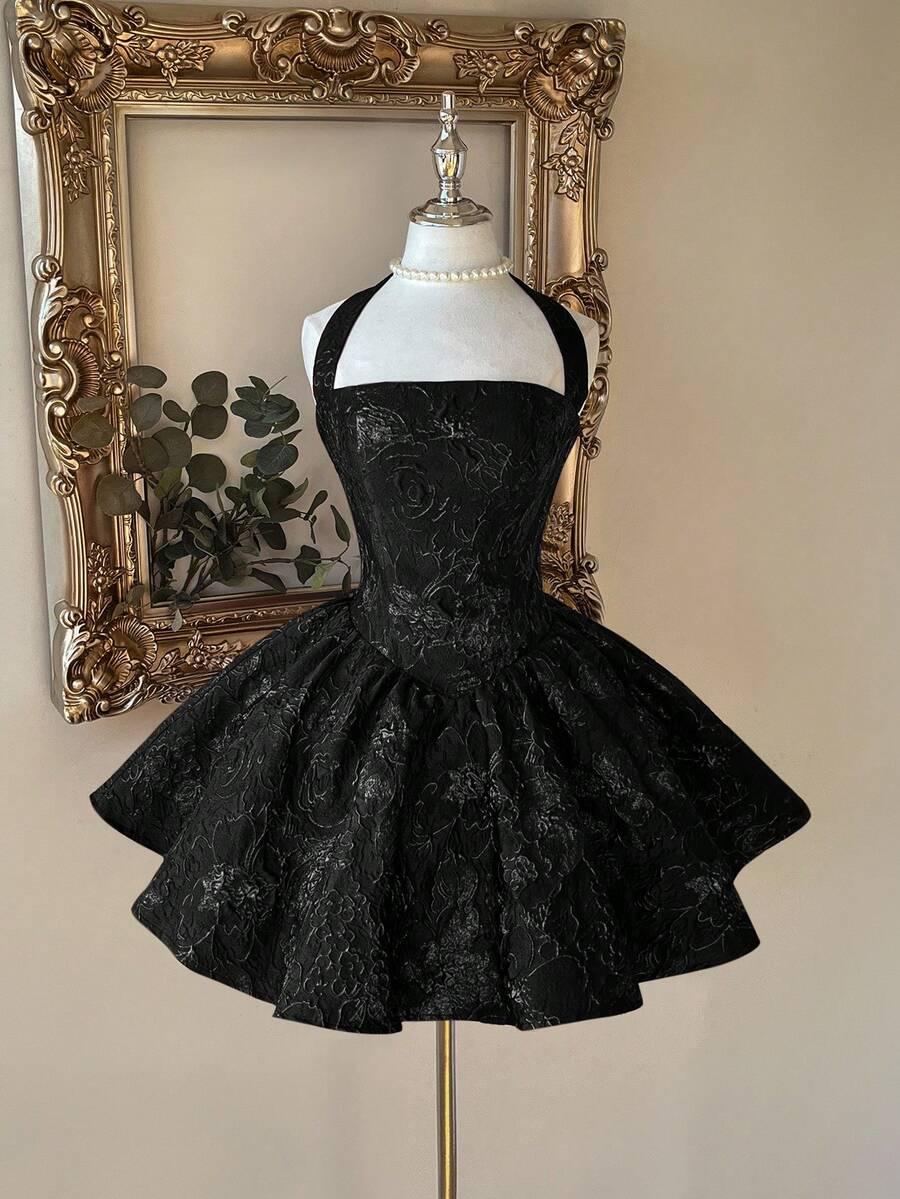 CZARNA MINI SUKIENKA