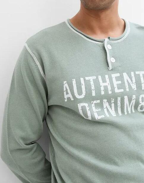 SWETER Z NADRUKIEM