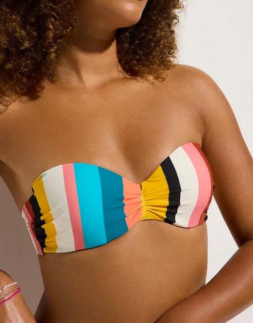 BIUSTONOSZ OD BIKINI