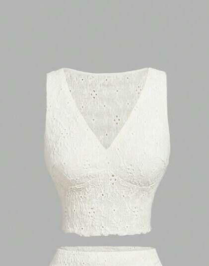 ecru top v-neck 