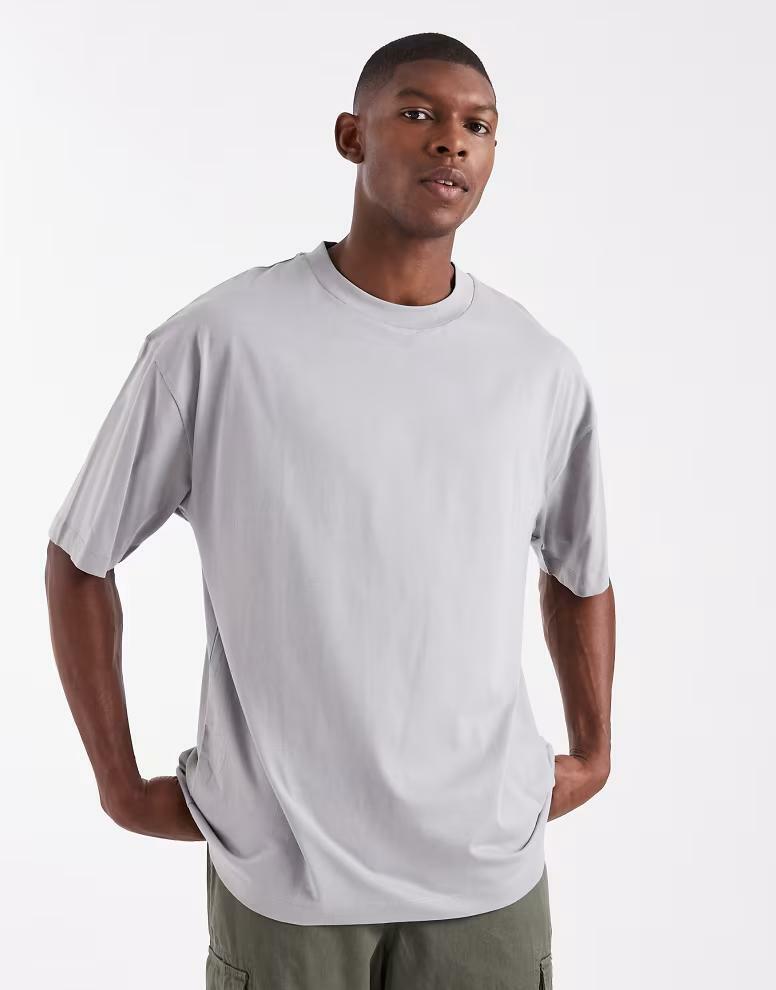 SZARY T-SHIRT OVERSIZE