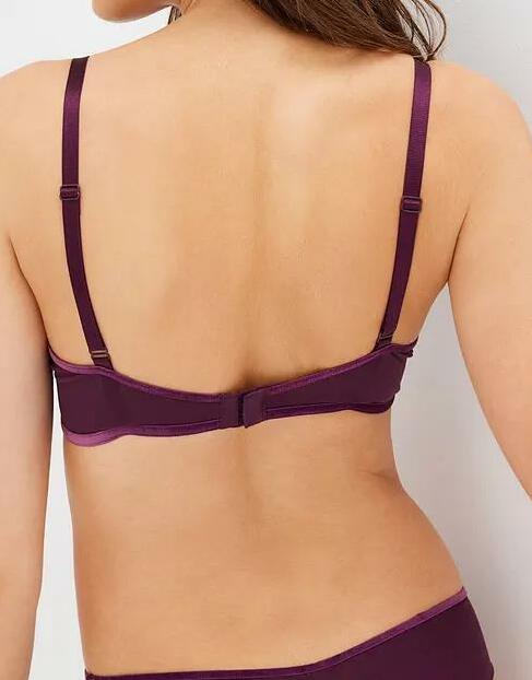 BIUSTONOSZ TYPU BRALETTE 