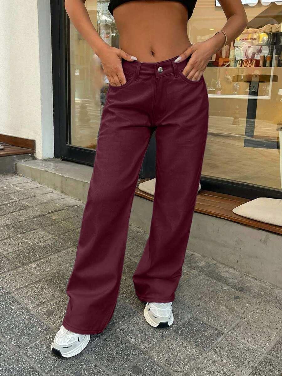 bordowe spodnie jeans