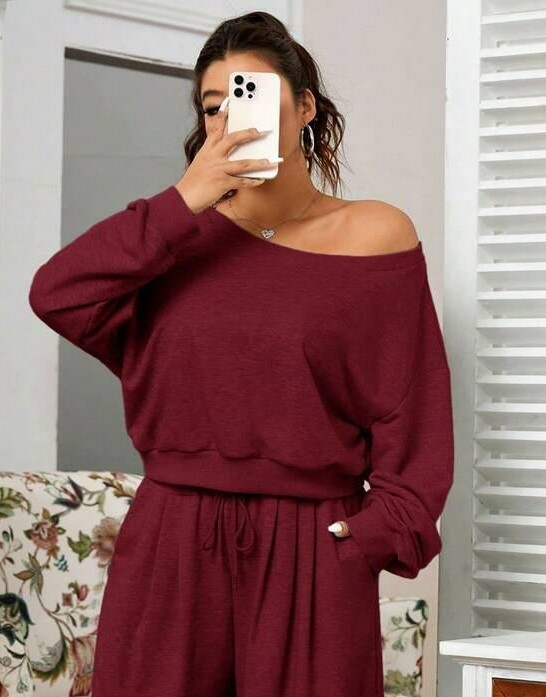 czerwona bluza casual
