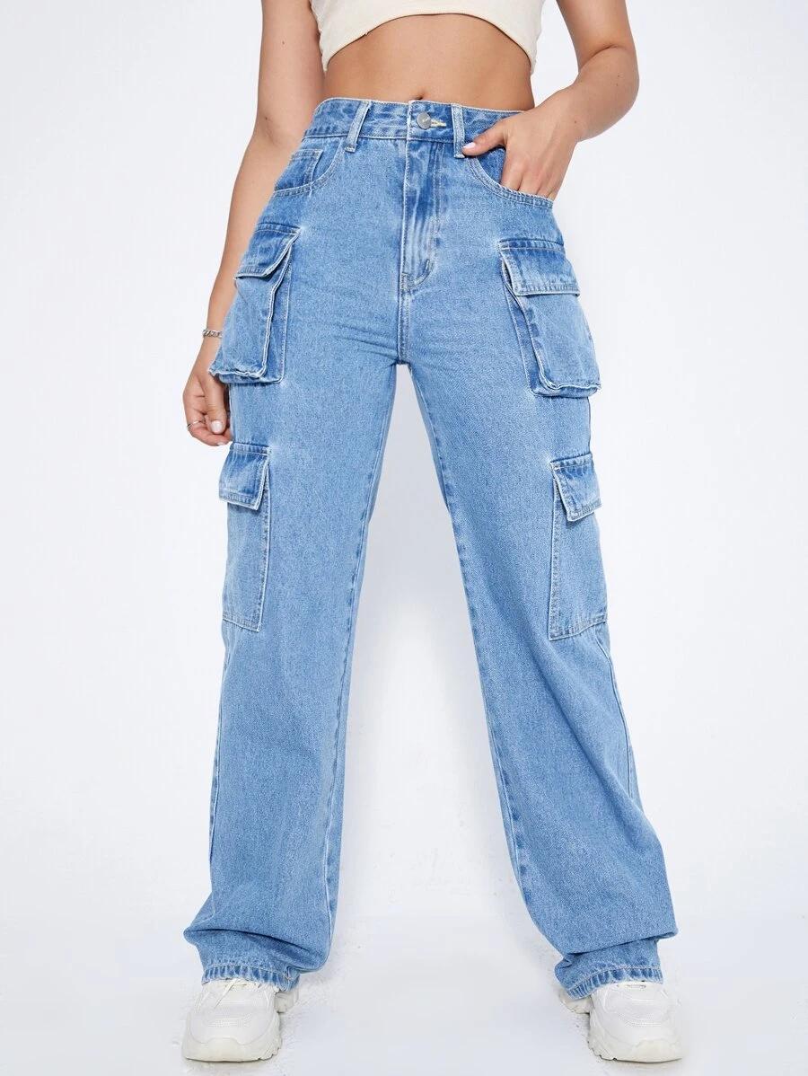 niebieskie spodnie jeans kieszenie