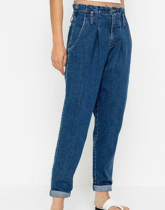 NIEBIESKIE SPODNIE JEANS KIESZENIE