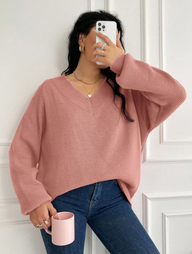 RÓŻOWY SWETER V-NECK