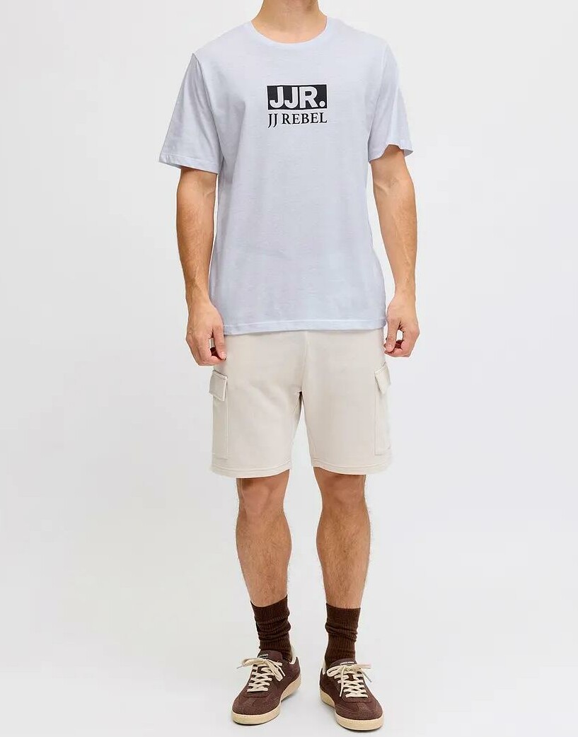 T-SHIRT Z NADRUKIEM