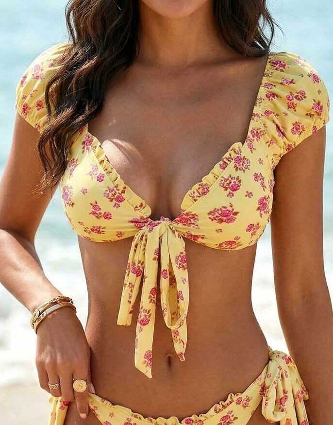 góra od bikini wzór kwiaty