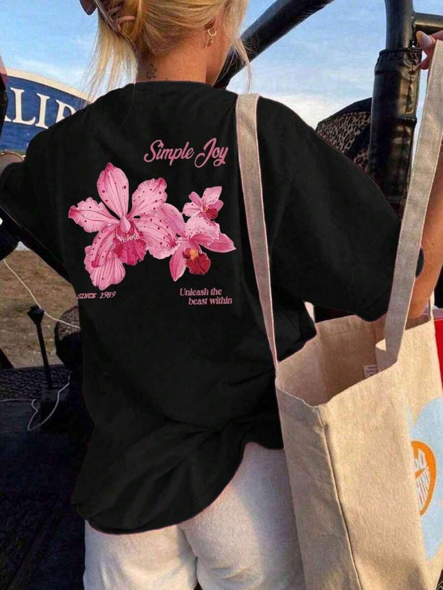 czarny t-shirt wzór