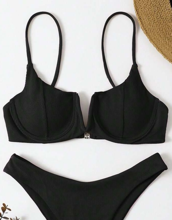 CZARNA GÓRA OD BIKINI PRĄŻKI