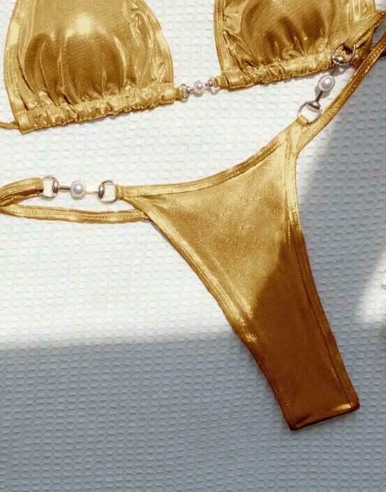 złoty dół od bikini 