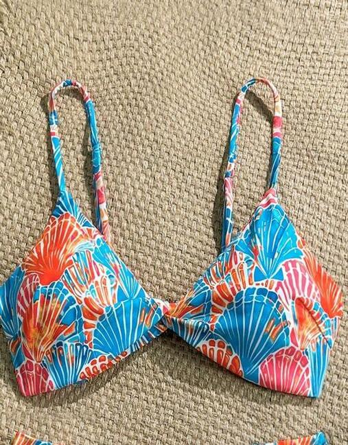 GÓRA OD BIKINI