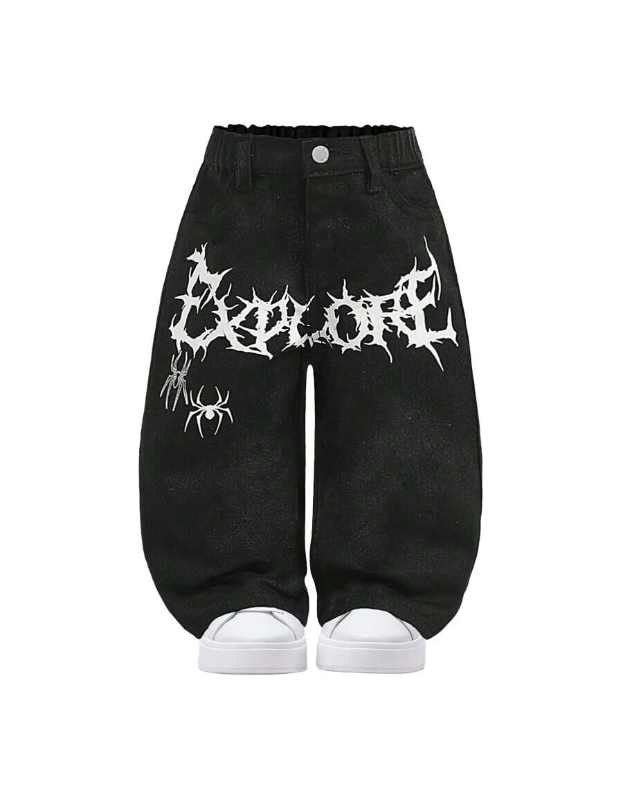 czarne spodnie jeans nadruk