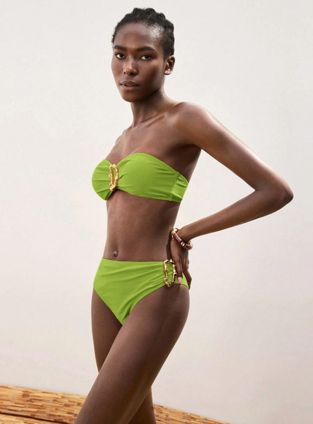 dół od bikini